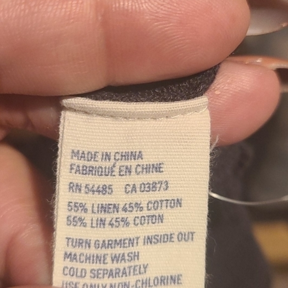 [American Eagle] 3 Button Cardigan - Size M - Picture 7 of 7